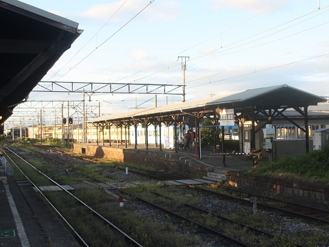 oth-train-46.jpg