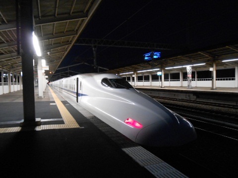 shinkansen-N700-11.jpg
