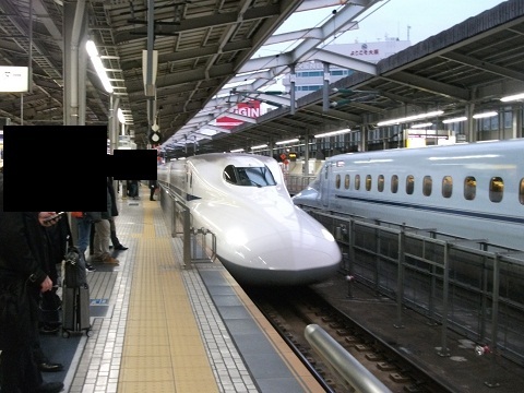 shinkansen-N700-16.jpg