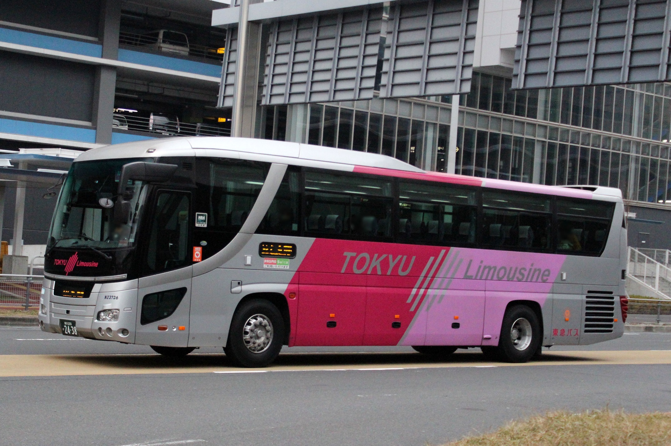 東急バス NI3726