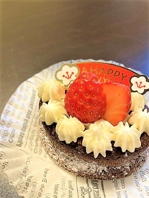 てづくりおかし 美★錦庄 ナンシーのチョコレートケーキ（デコver）