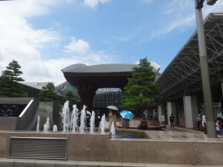 石川金沢駅