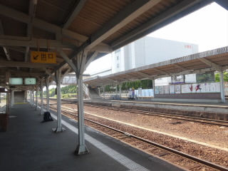 三重JR関西本線・伊賀鉄道伊賀上野駅
