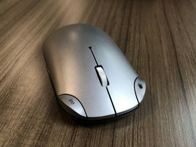 Xiaoxin_Smart_Mouse_04.jpg